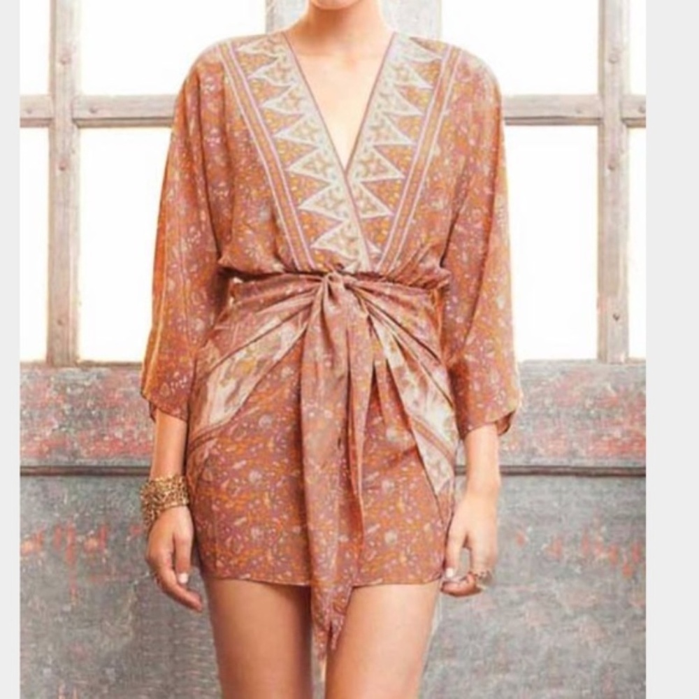 SOLD. Winter Kate Jaya Vintage Silk Elephant Print Mini Dress - Picture 3 of 7